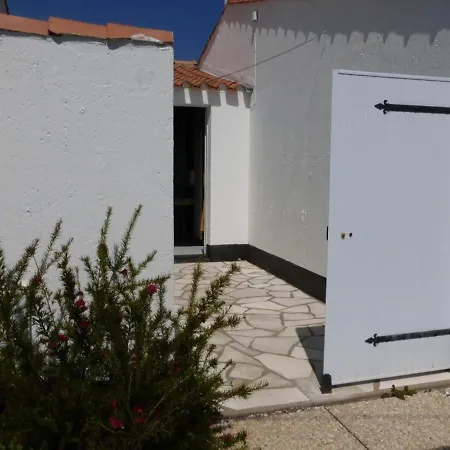 Maison Bretignolles-sur-mer, 1 Piece, 3 Personnes - Fr-1-224a-61 *
